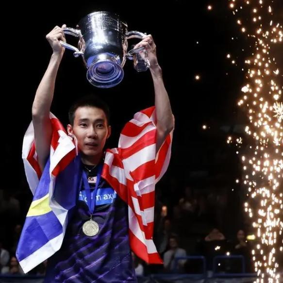 中国羽毛球队碾压泰国羽毛球队，安赛龙统治全场